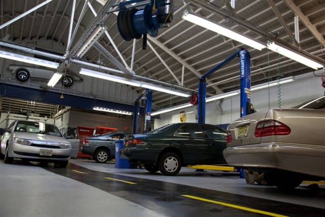 why the family owned auto repair shop is better than a dealer family vehicle repair
