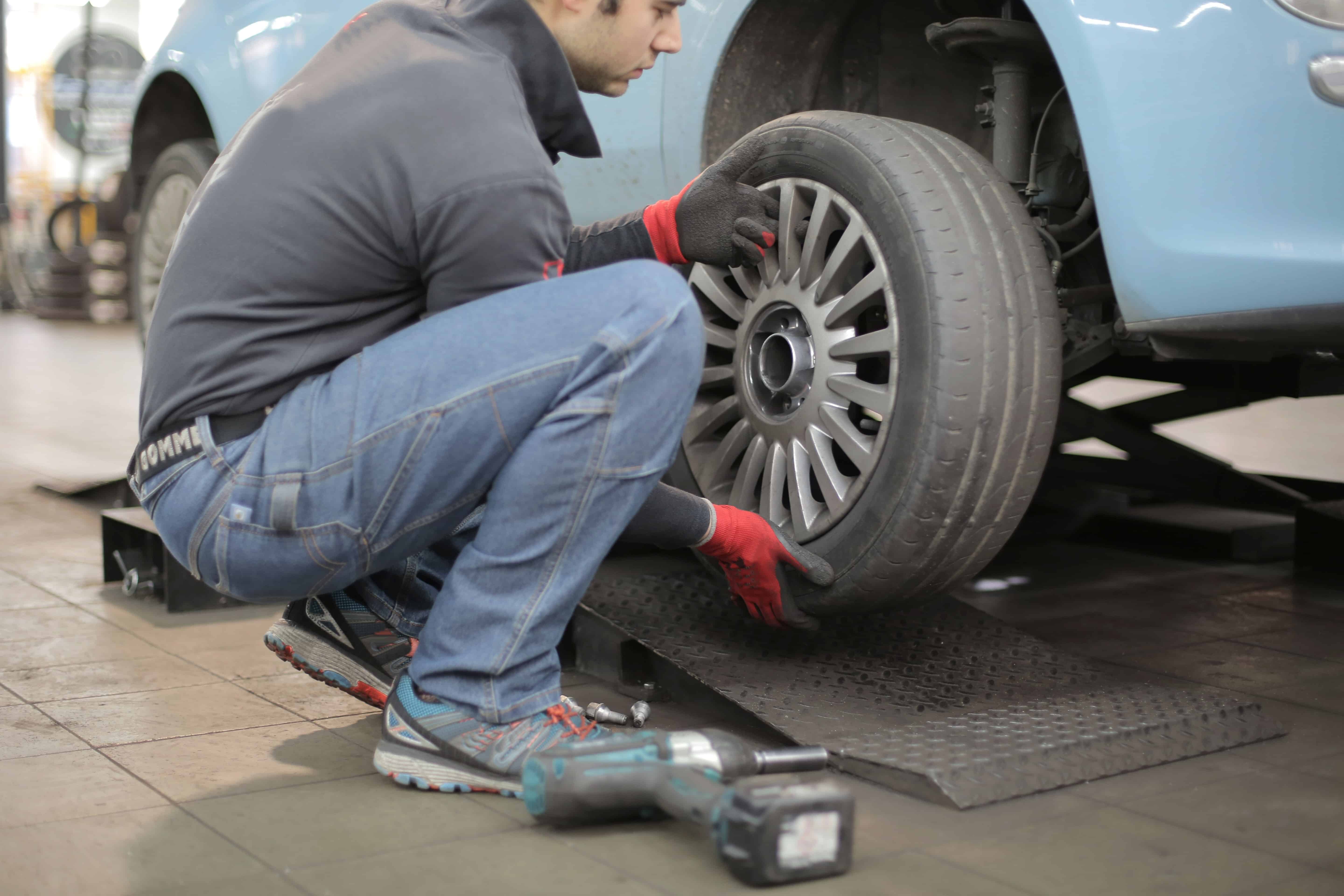 The Easiest Way to Fix a Flat Tire